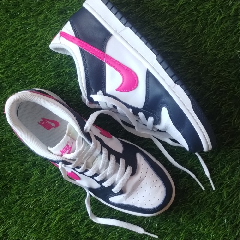 Nike Dunk Low Dark Obsidian Blue White & Fierce Pink W8 Y6.5 - Picture 3 of 16